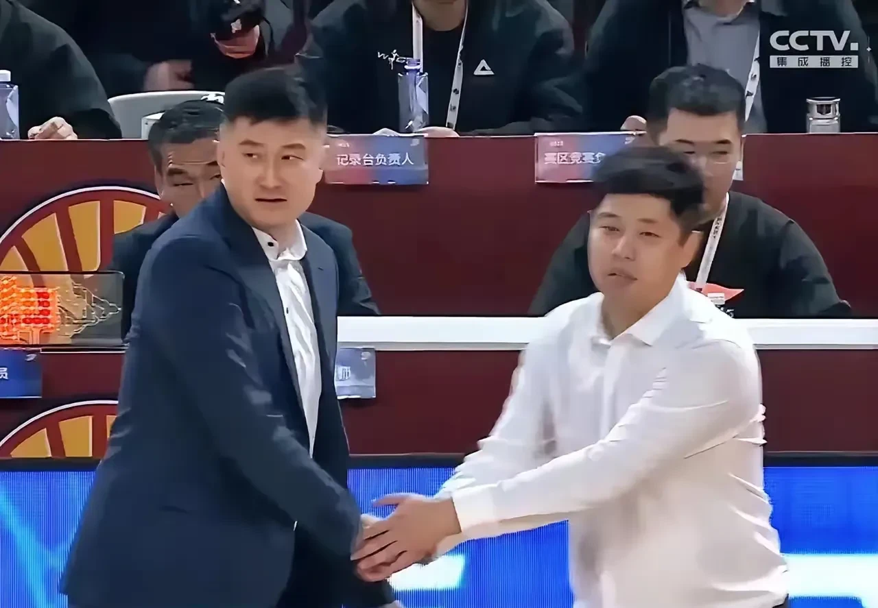 爱游戏亚洲官网-辽宁队击败内蒙古，继续追赶前头队伍(辽宁队击败内蒙古,继续追赶前头队伍的是谁)