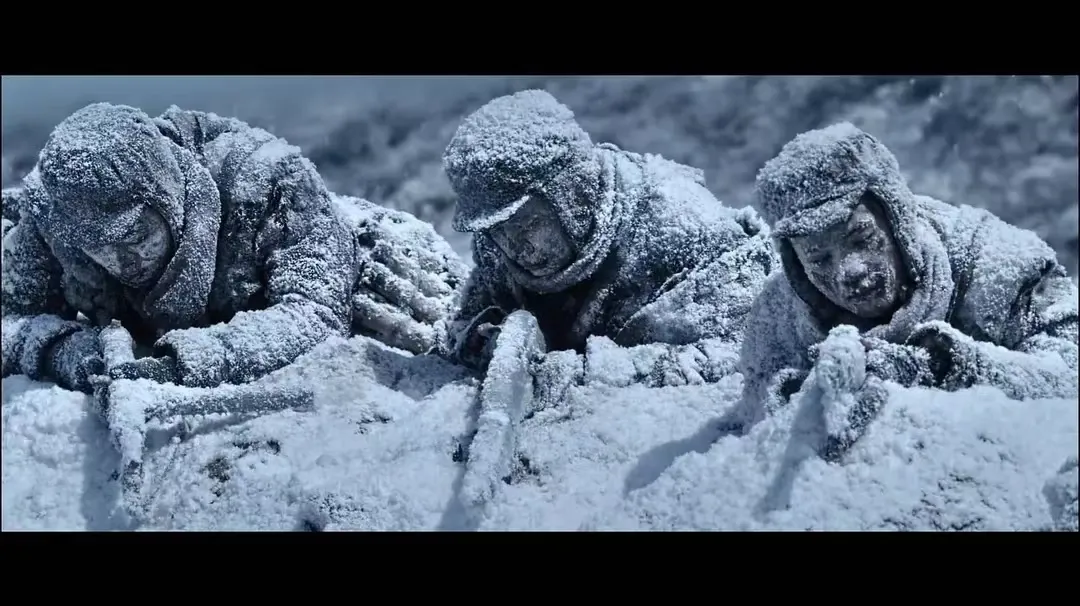 战场上的精英球员在比赛中展现无畏勇气(战场上的精英球员在比赛中展现无畏勇气英语)