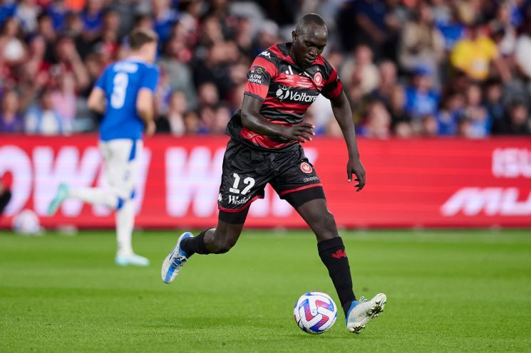 爱游戏登录-关于西悉尼流浪者严阵以待，防守端力求零封对手的信息