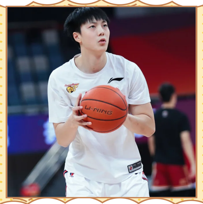 关于凭借一波广东队,CBA季后赛成功绝杀,现场教练席炸锅的信息 关于凭借一波广东队,CBA季后赛成功绝杀,现场教练席炸锅的信息