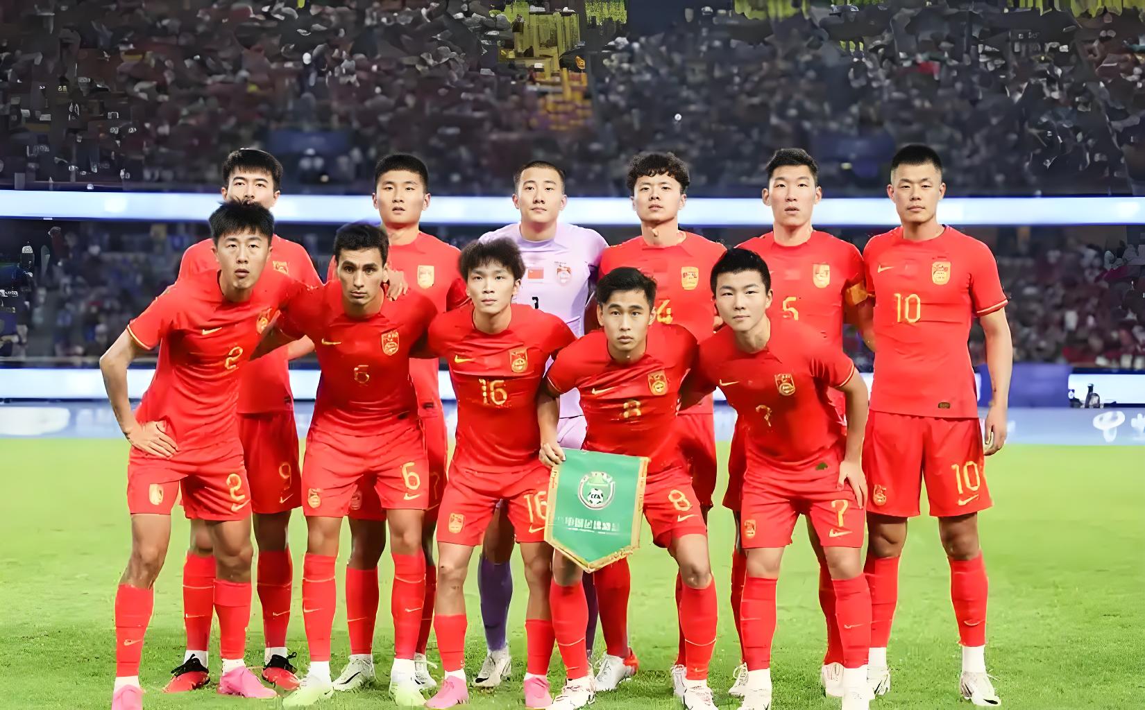 国际足球明星云集,中国队备战备战 国际足球明星云集,中国队备战备战