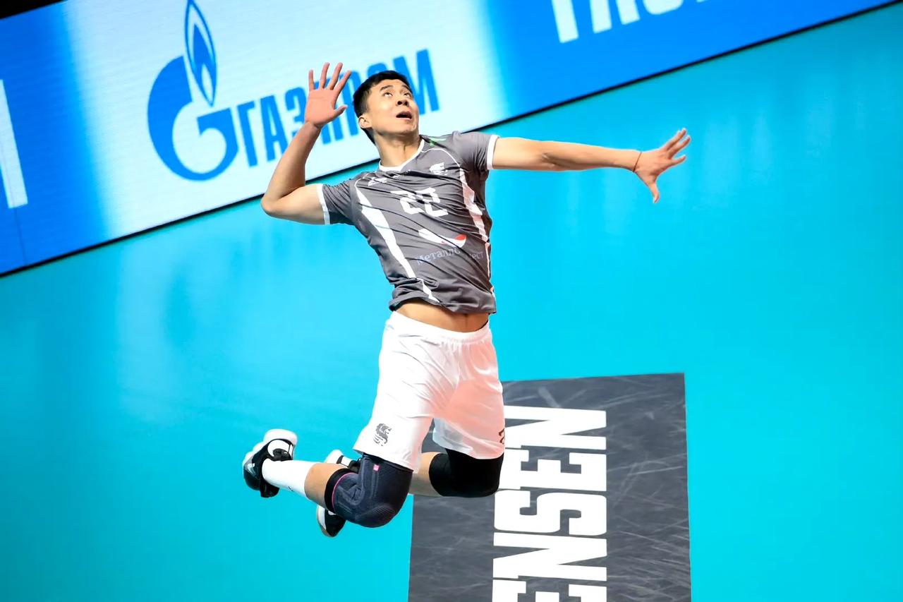 爱游戏体育地址-包含攻守兼顾！中国超级联赛实力十足的词条