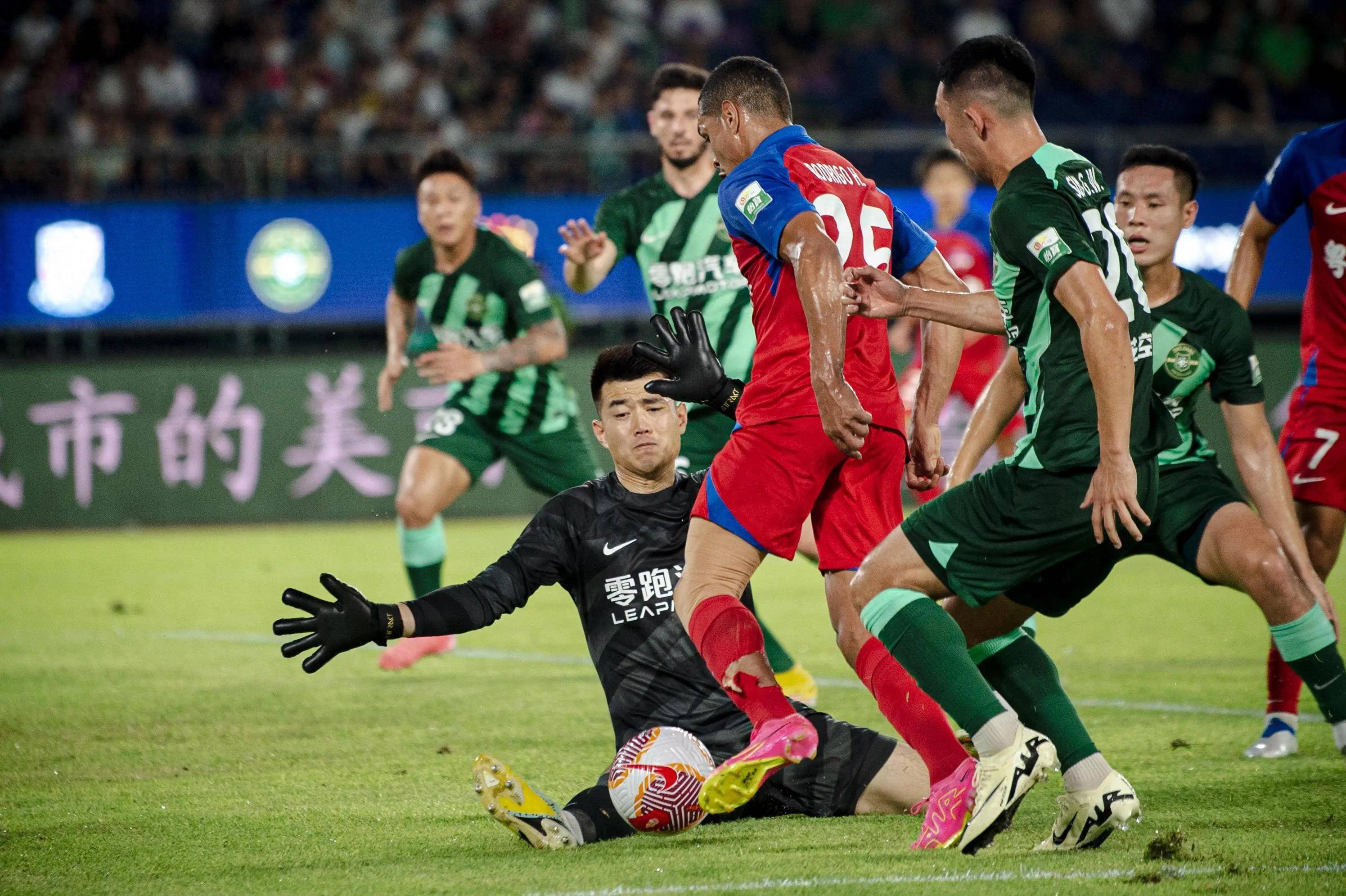 爱游戏官方入口-球队在近期比赛中实力大增获得胜利