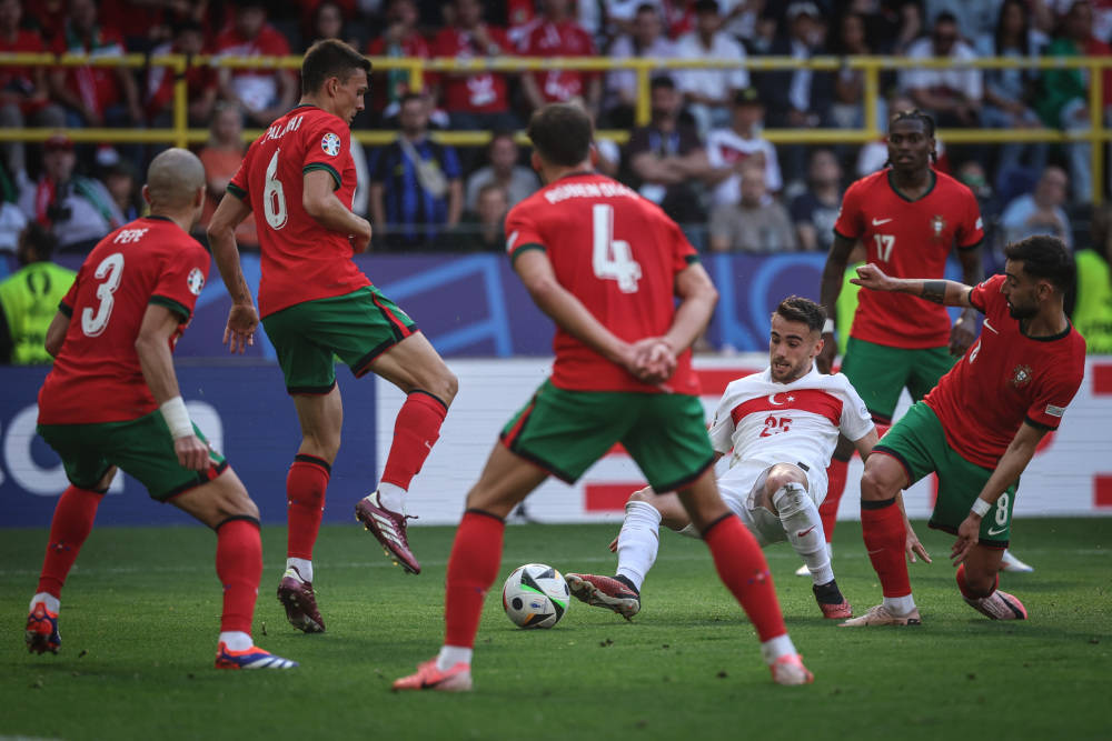 包含格鲁吉亚队客场逼平爱尔兰,欧洲杯出线形势一片大好的词条 包含格鲁吉亚队客场逼平爱尔兰,欧洲杯出线形势一片大好的词条