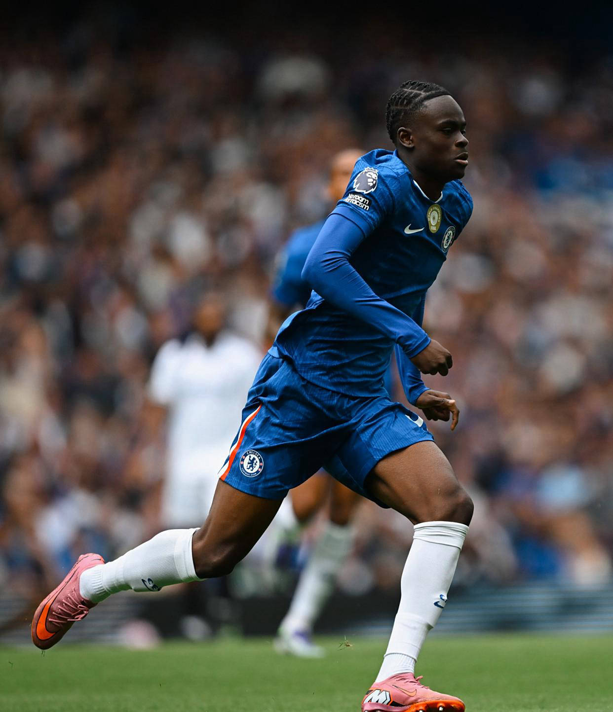 切尔西客场击败富勒姆,豪取三分 切尔西客场击败富勒姆,豪取三分