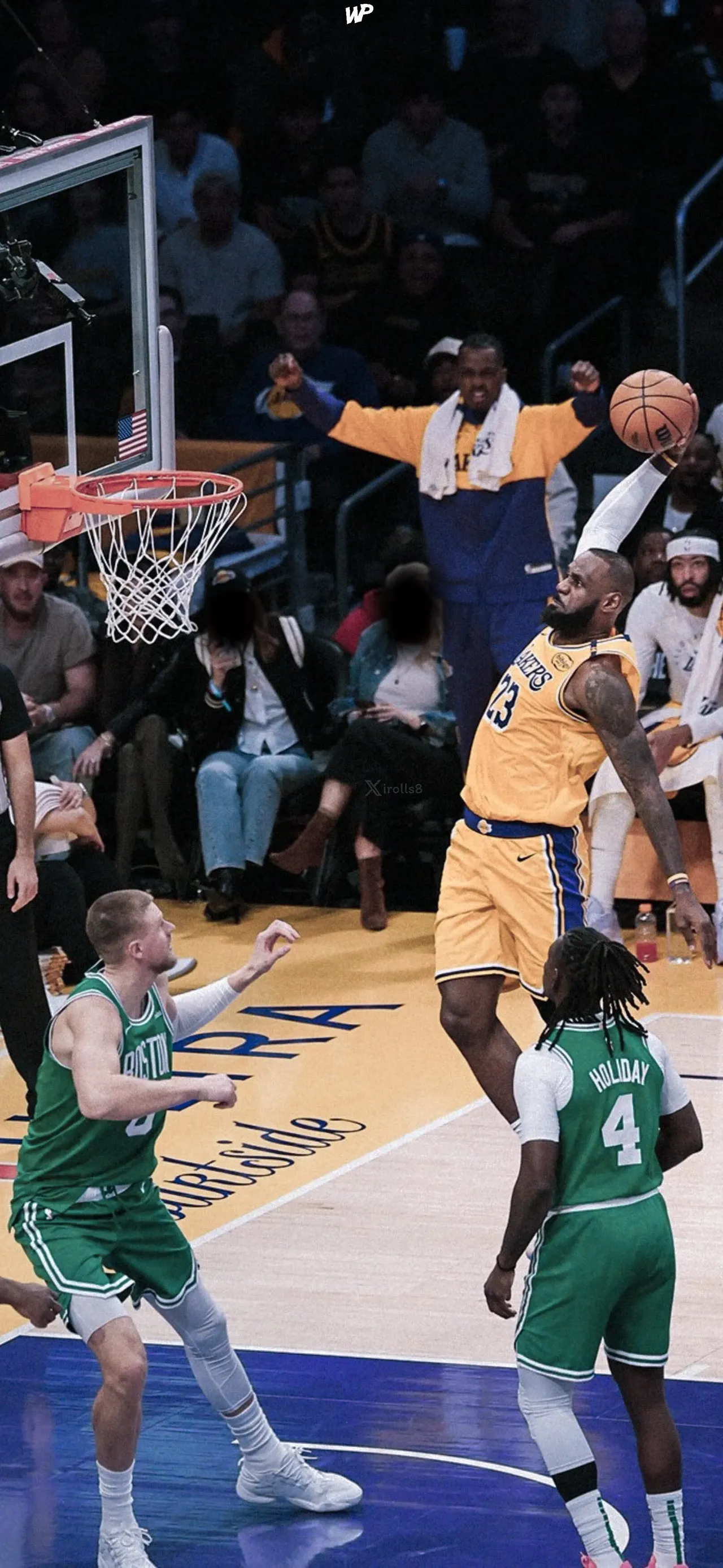 爱游戏app-包含湖人队后卫布拉德戴维斯得分持续攀升，表现抢眼的词条