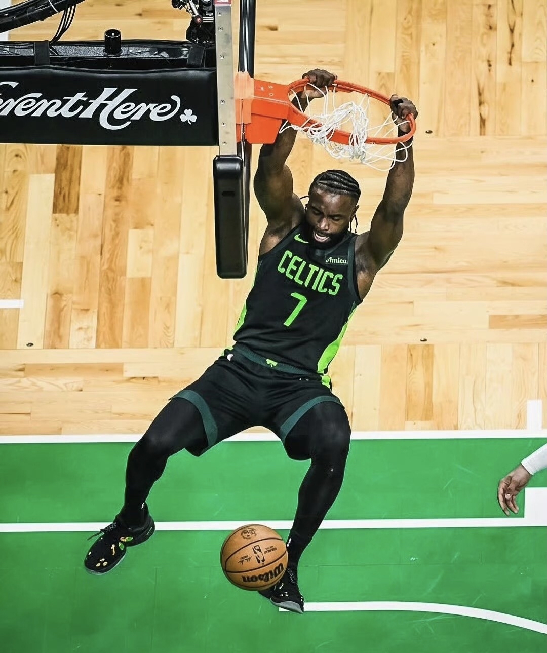 爱游戏官网-凯尔特人队乏力出战，战绩堪忧待改变的简单介绍