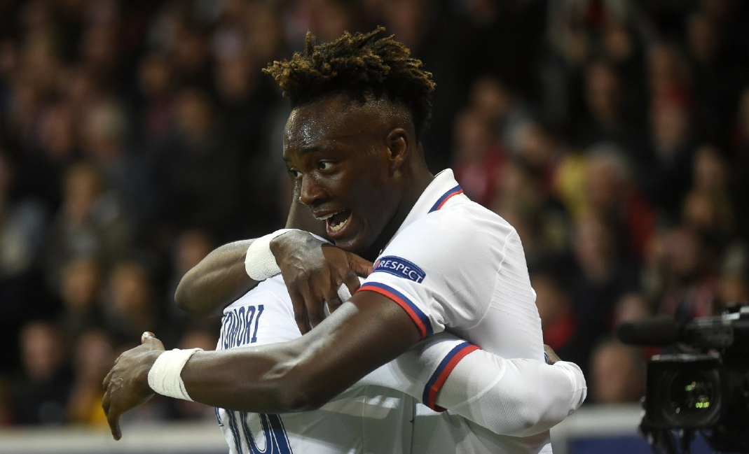 爱游戏网页版入口-里尔客场逆转，坐拥联赛榜首的简单介绍