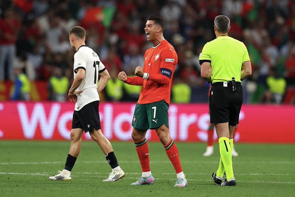 爱游戏官网网页版入口-冰岛战胜摩尔多瓦，欧国联比赛晋级前景看好的简单介绍