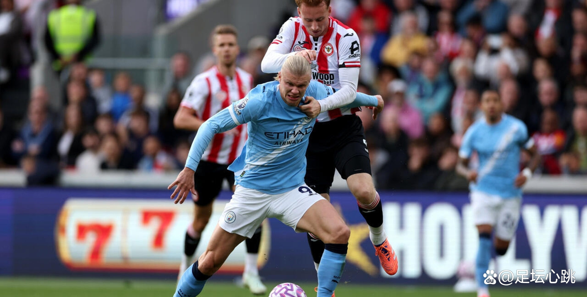 关于曼城客场大逆转,逼近领头群!的信息 关于曼城客场大逆转,逼近领头群!的信息