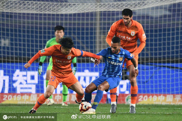 苏宁客场惊险逆转，球队雄心勃勃
